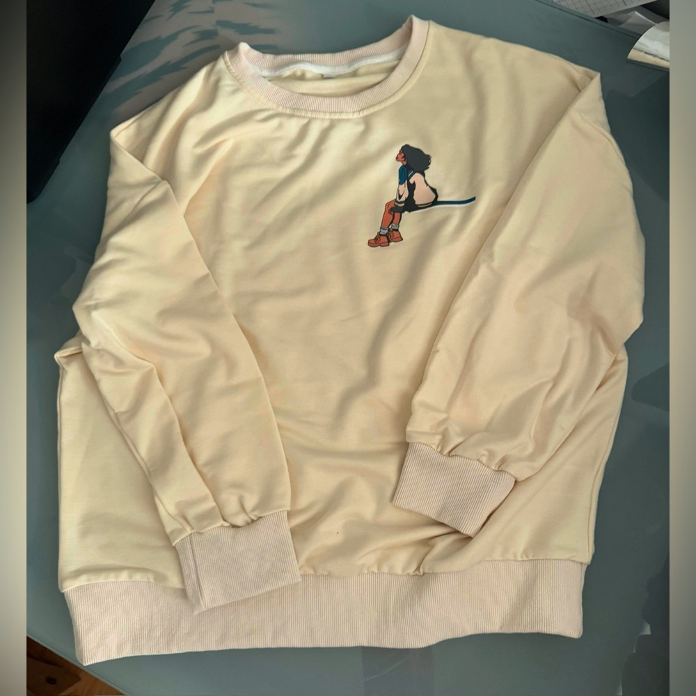 SZA Cream Sweatshirt with Embroidered Design